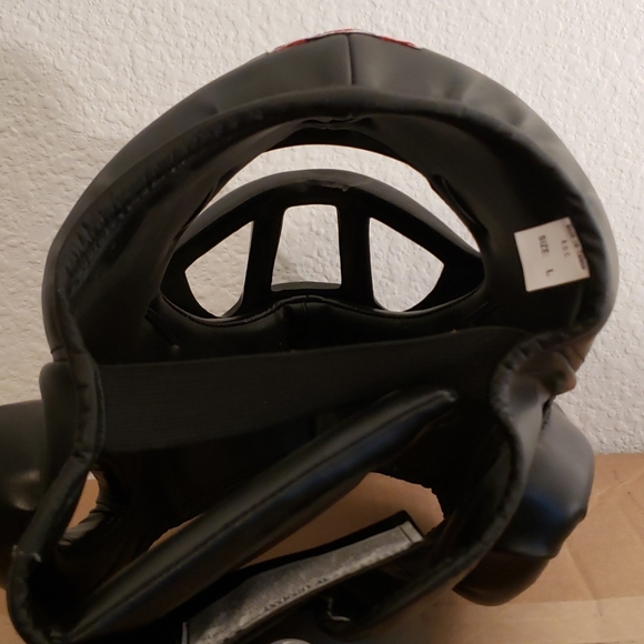 MMA Headgear - Picture 7 of 8